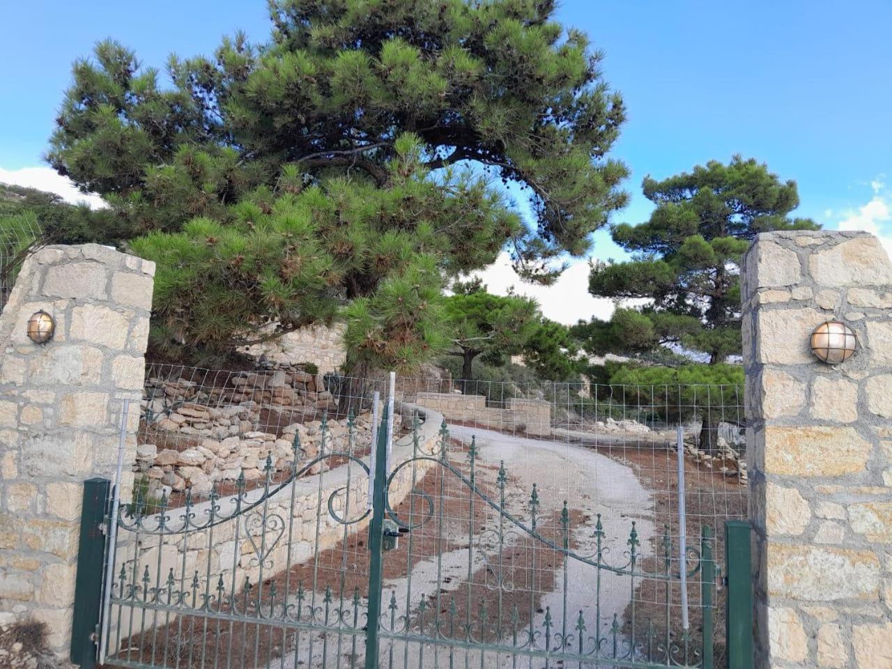 Tranquil Villa With Sea View In Ammopi Karpathos Amoopi Zewnętrze zdjęcie